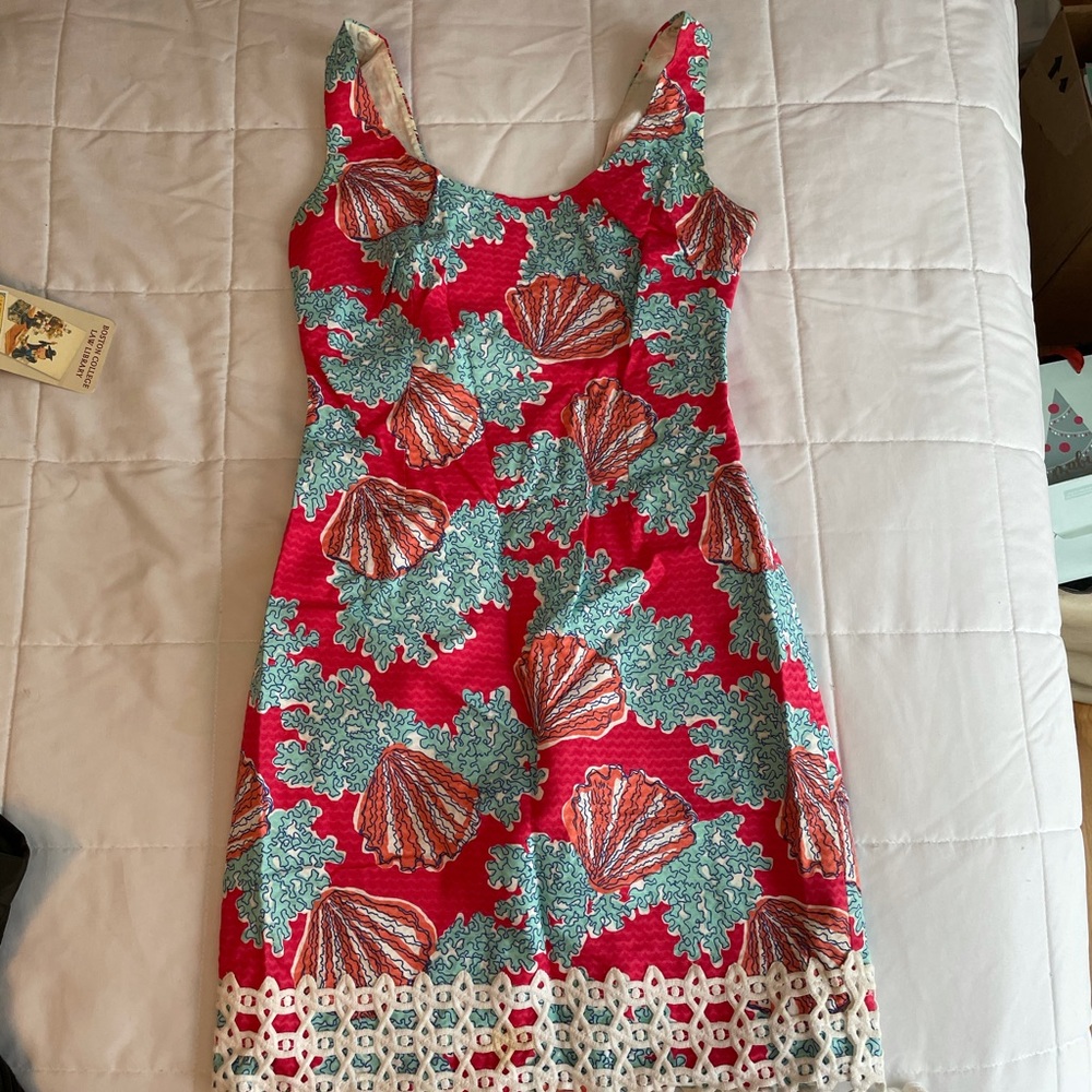 Fun patterned lily Pulitzer dress